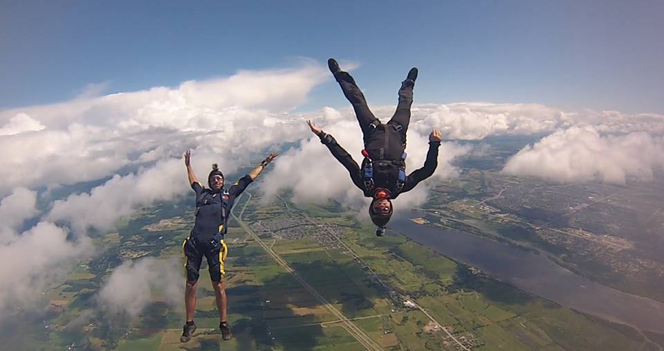 Le rêve de voler en toute liberté - Parachute Gatineau-Ottawa Skydive